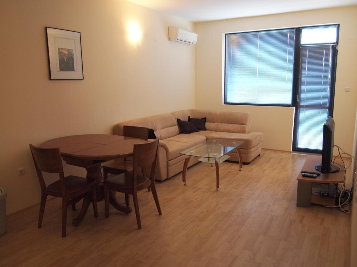 Europroperties Yalta Apartments Zlatni pjasătsi Eksteriør bilde