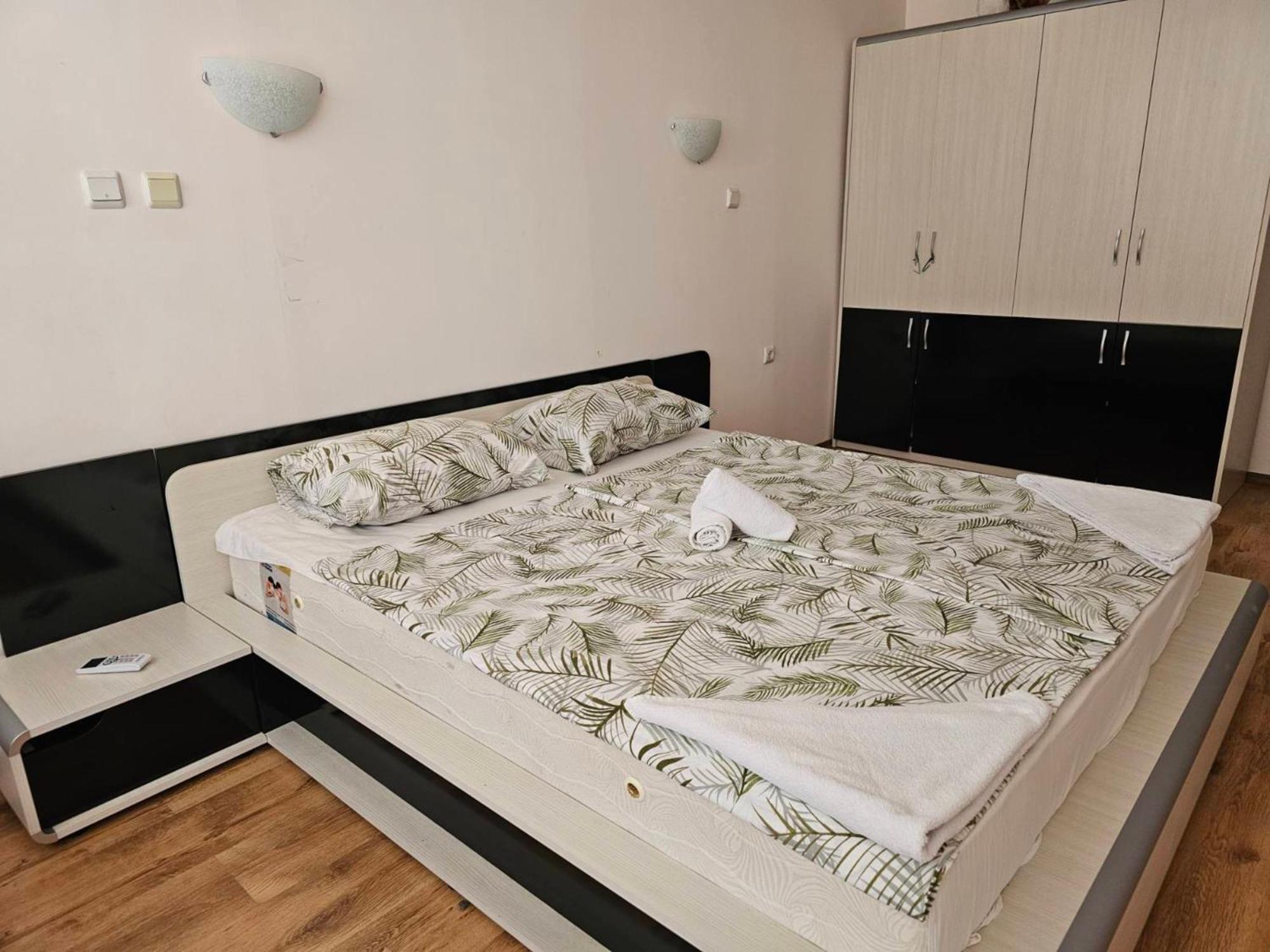 Europroperties Yalta Apartments Zlatni pjasătsi Eksteriør bilde