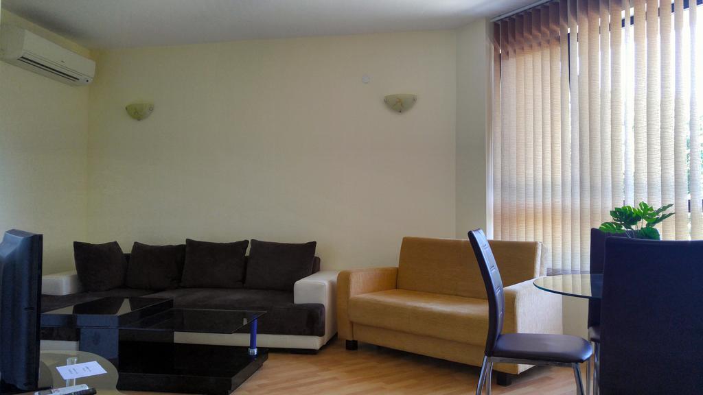 Europroperties Yalta Apartments Zlatni pjasătsi Eksteriør bilde
